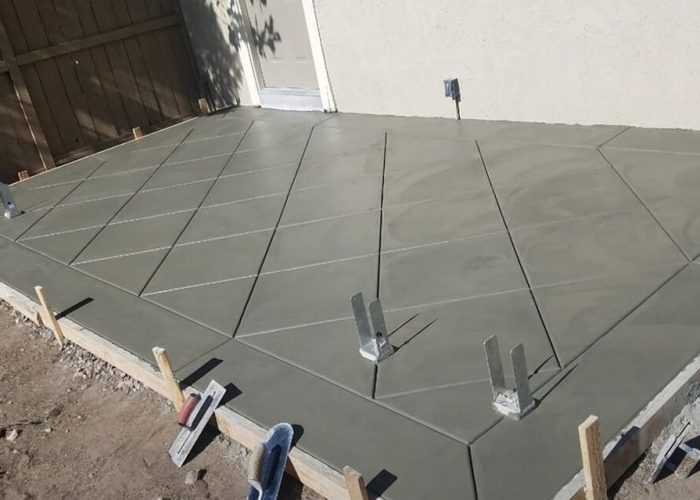Our concreters put in lots of hard work to design this amazing concrete slab with diamonds.